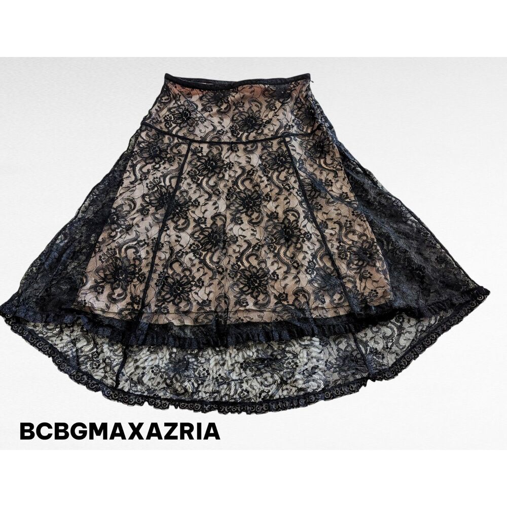 BCBGMAXAZRIA skirt is a high-low umbrella style skirt Sz 4